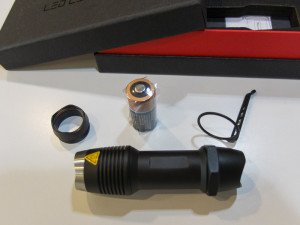 LED LENSER F1