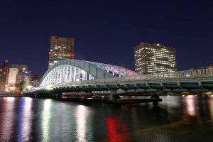 え? 橋のライトアップって時間があるの?